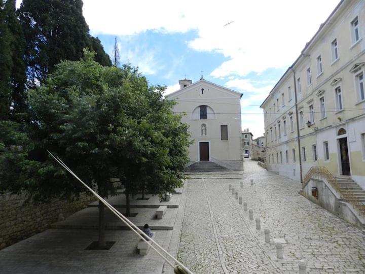 Feel The City Atmosphere Rovinj Exterior photo